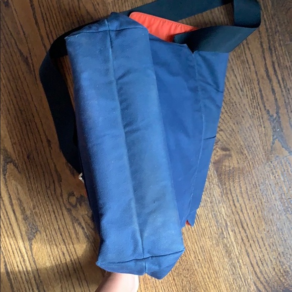 Jack Spade Navy Messenger Bag - Picture 6 of 7